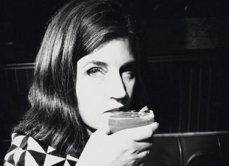 «Gran parte de la belleza de la escritura radica en compartir la vida interna de uno con los demás»