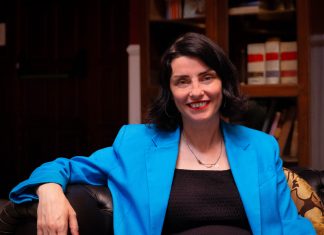 «Cada vez somos más conscientes de que la madre perfecta es una fantasía»