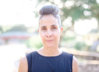 «La filosofía nos da pie a dudar de lo que nos cuenta el mundo para poder narrar otra historia del ser humano»