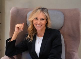 Amada Carlota, de Marta Robles: intriga, memoria y una verdad que vuelve